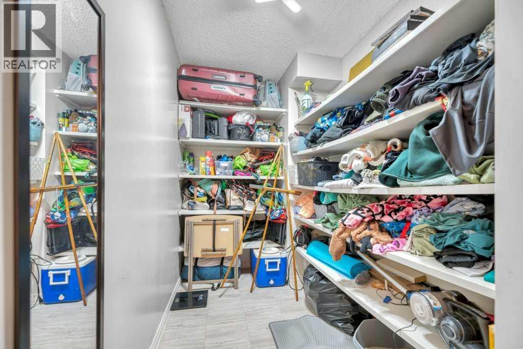 #502 924 14 Avenue SW - 22