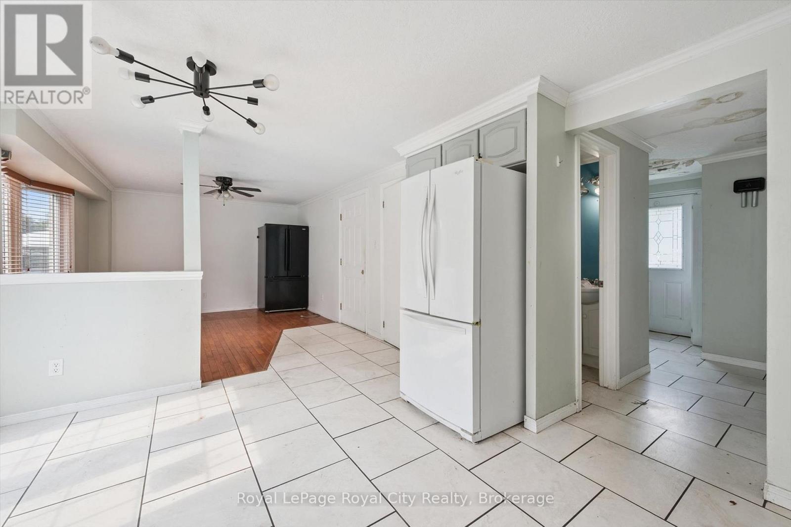 628 WILLOW ROAD - 10