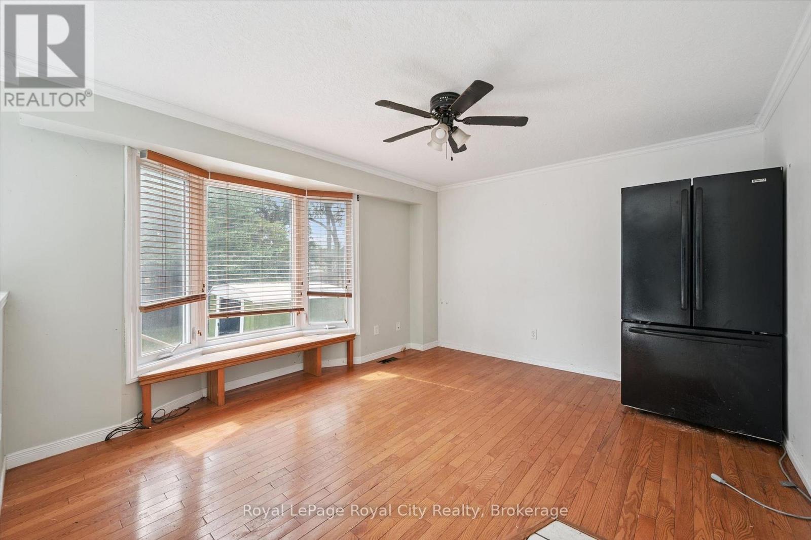 628 WILLOW ROAD - 11