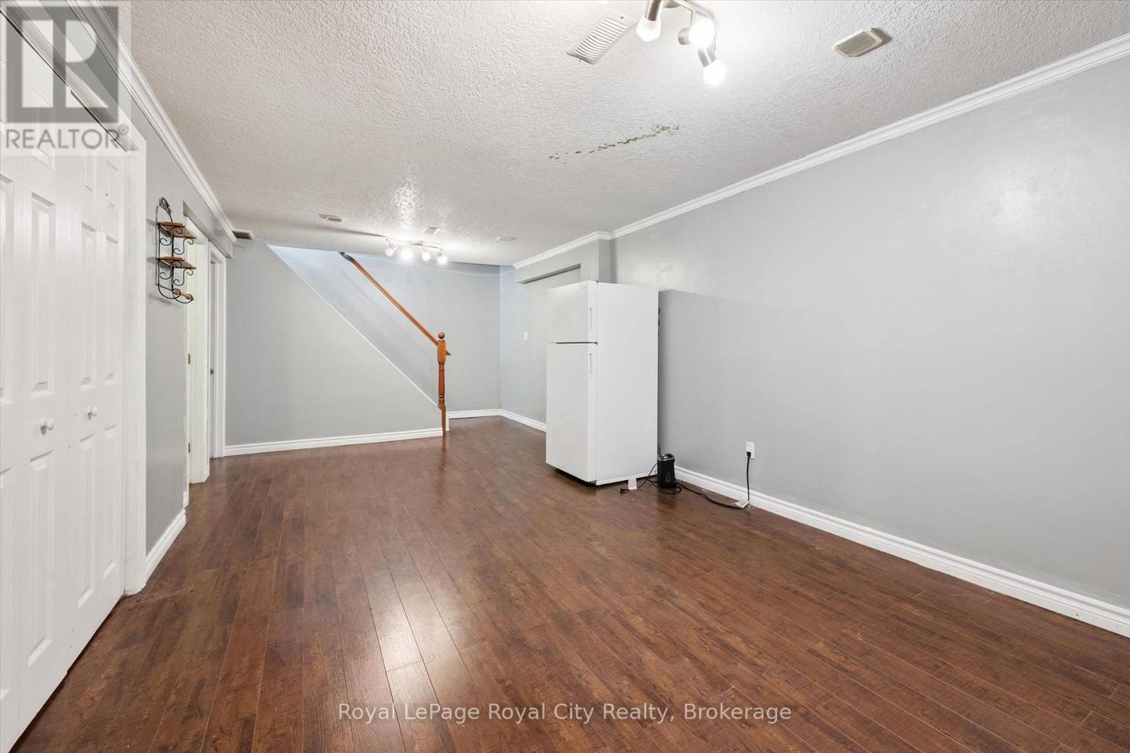628 WILLOW ROAD - 26