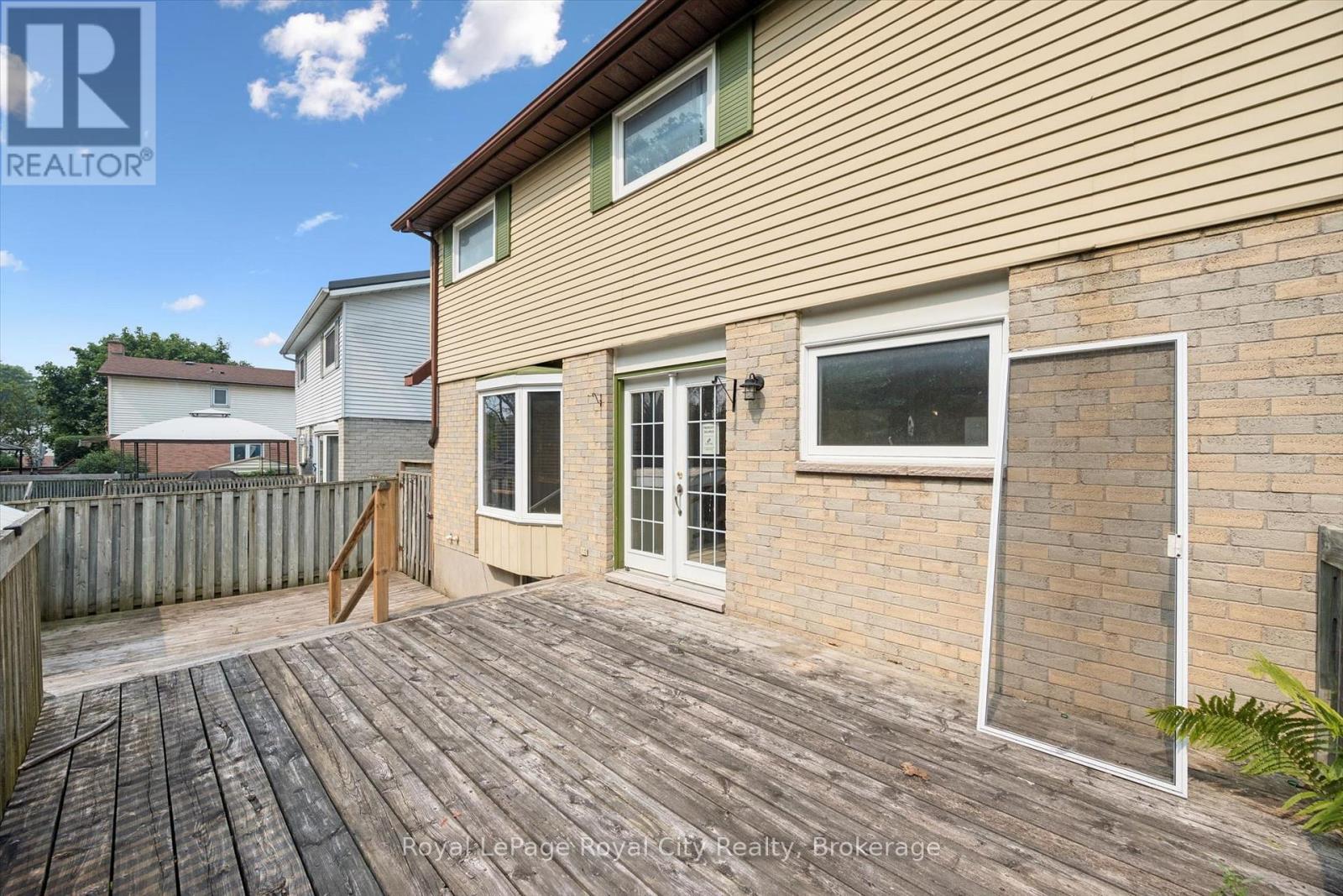 628 WILLOW ROAD - 33