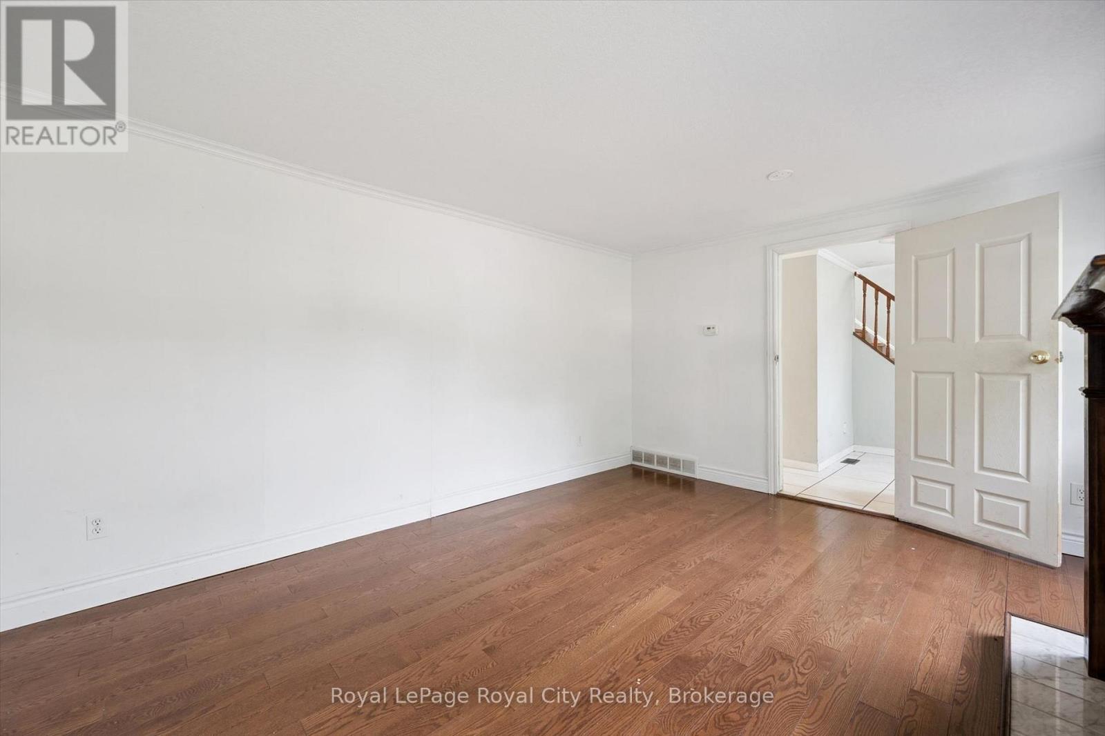 628 WILLOW ROAD - 8