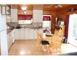 37 Gull Pond Road thumbnail 4