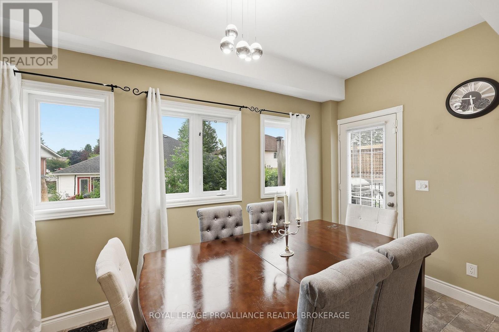 440 CONSERVATORY DRIVE - Image 10
