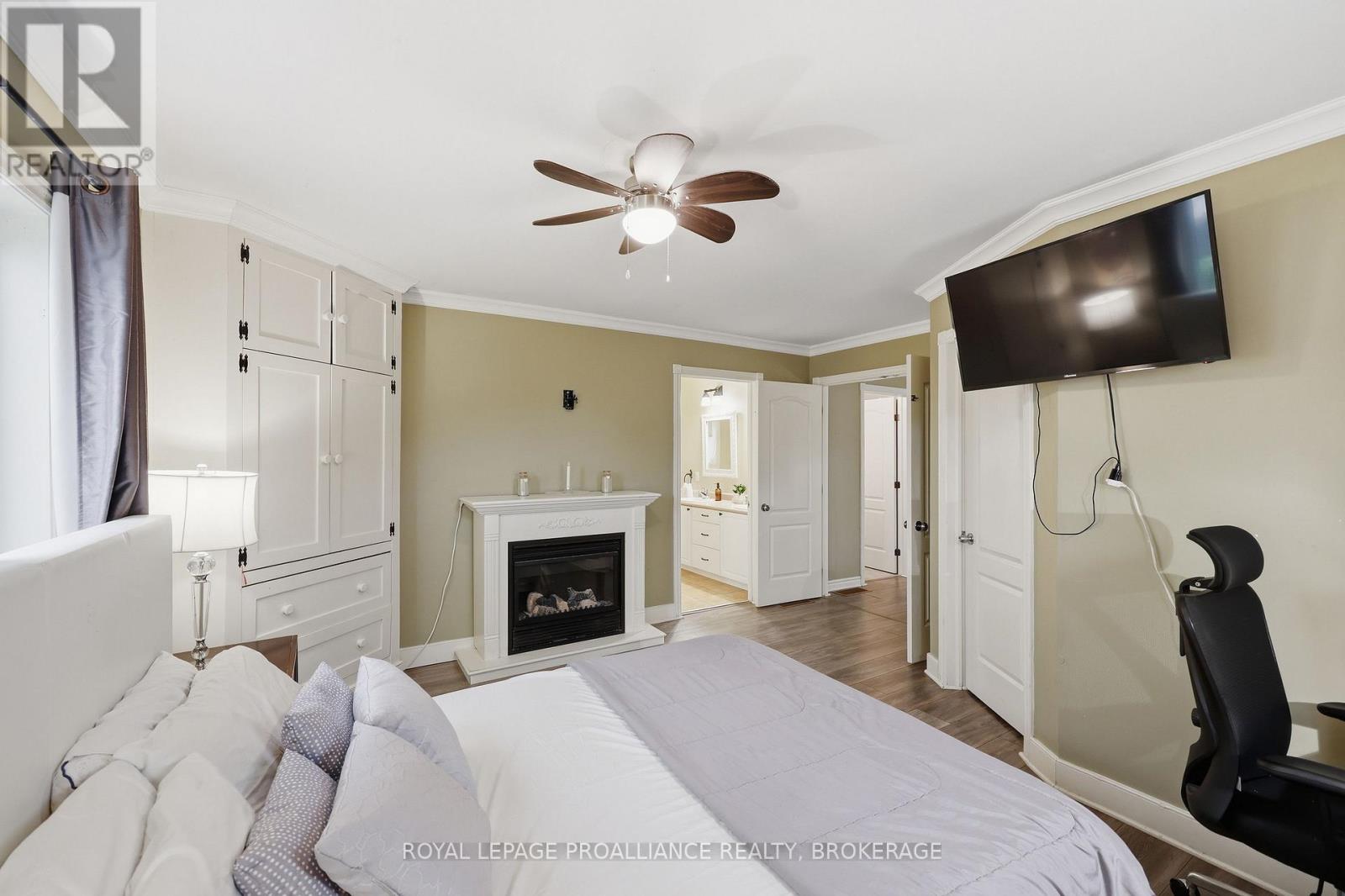 440 CONSERVATORY DRIVE - Image 22
