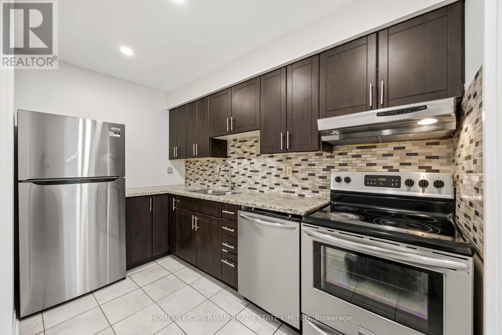 #151 142 THORNY VINEWAY - Image 4