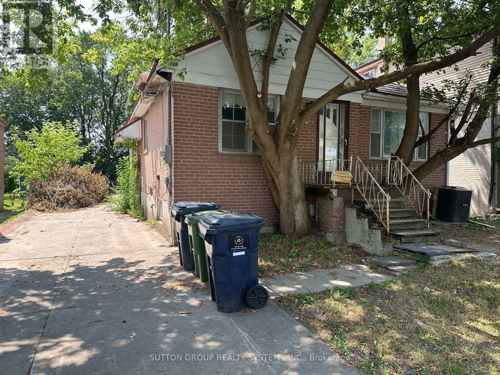 89 REINER ROAD - 1