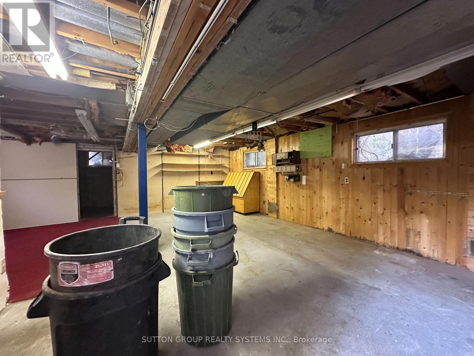89 REINER ROAD - 16