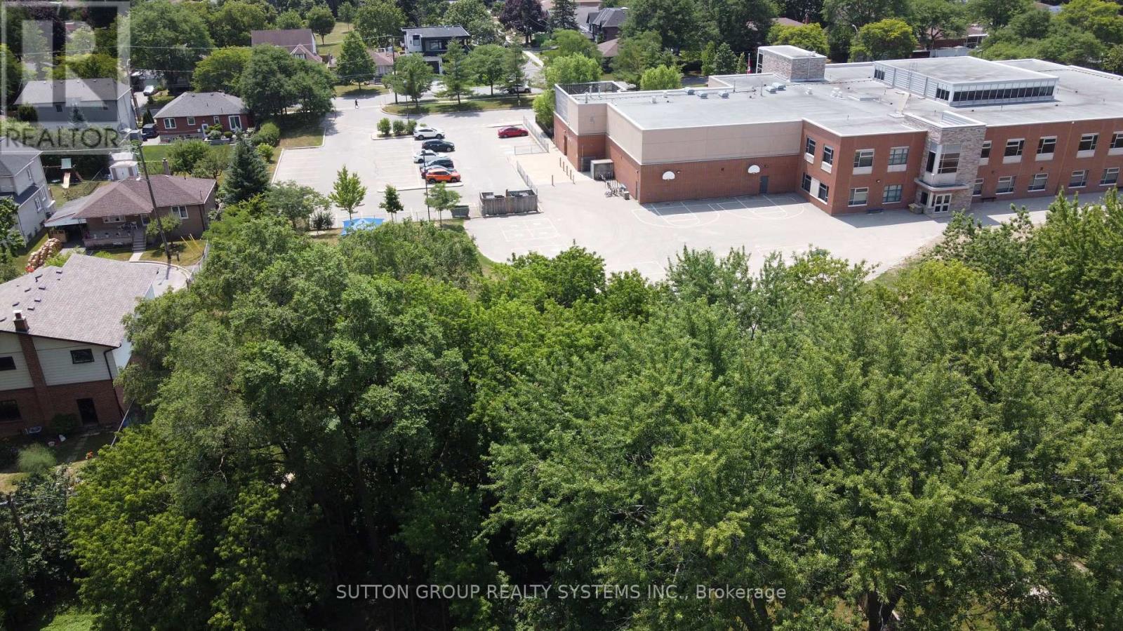89 REINER ROAD - 24