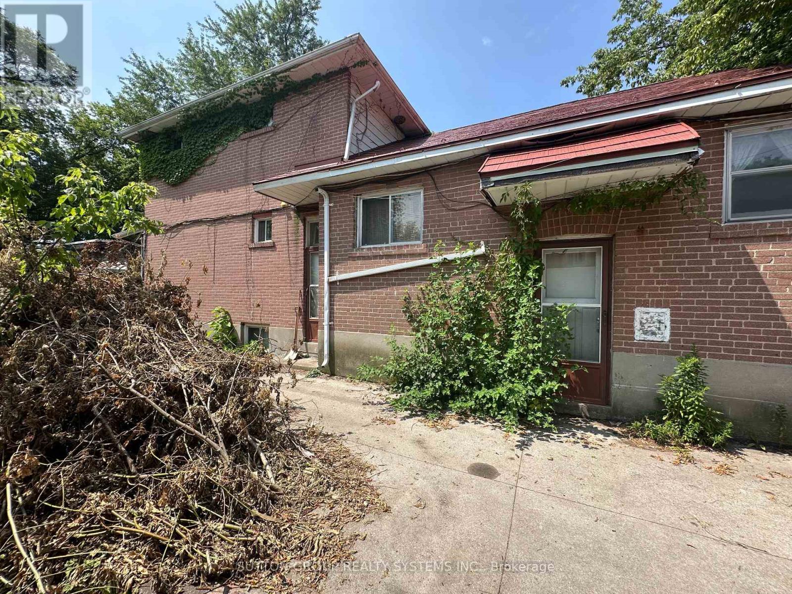 89 REINER ROAD - 3