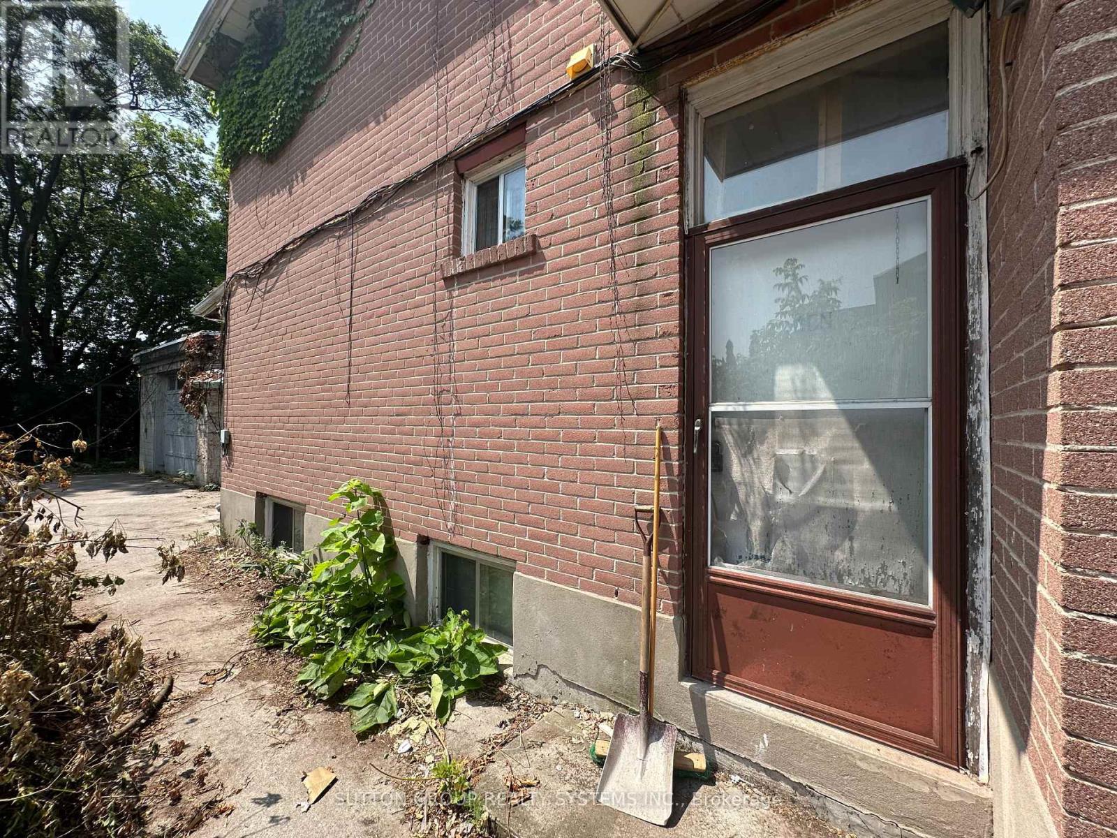 89 REINER ROAD - 4