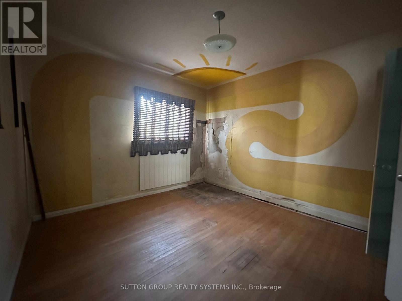 89 REINER ROAD - 7