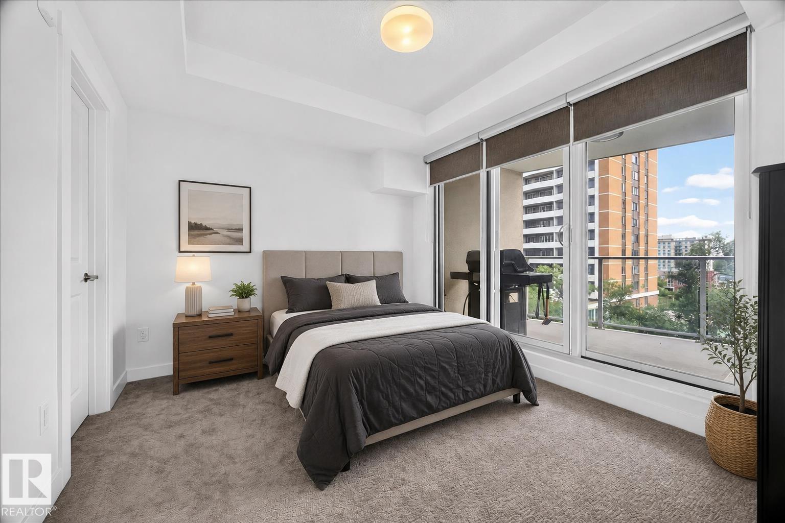 #605 9720 106 ST NW - 18