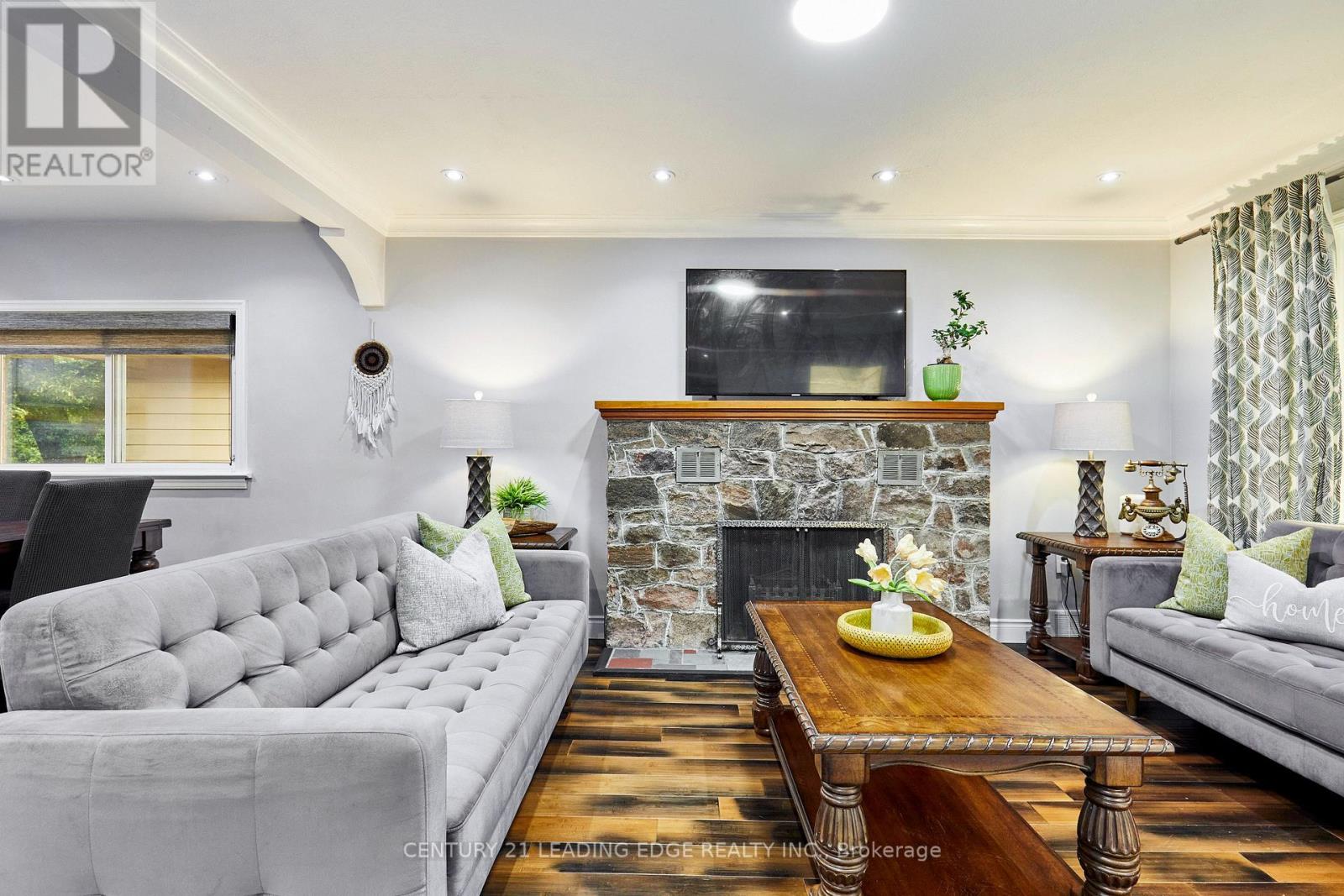 16 MCCOWAN ROAD - Image 10