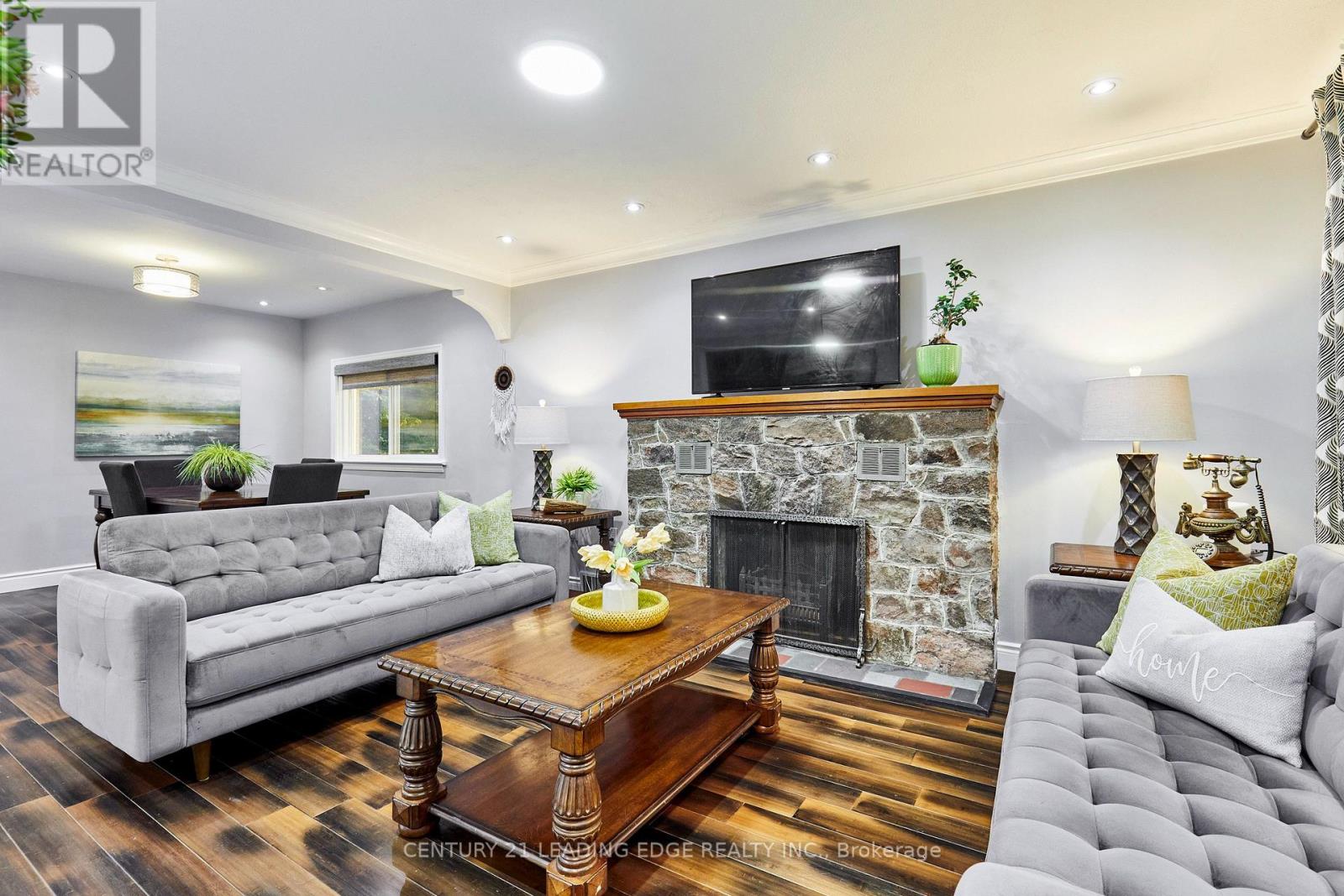 16 MCCOWAN ROAD - Image 11