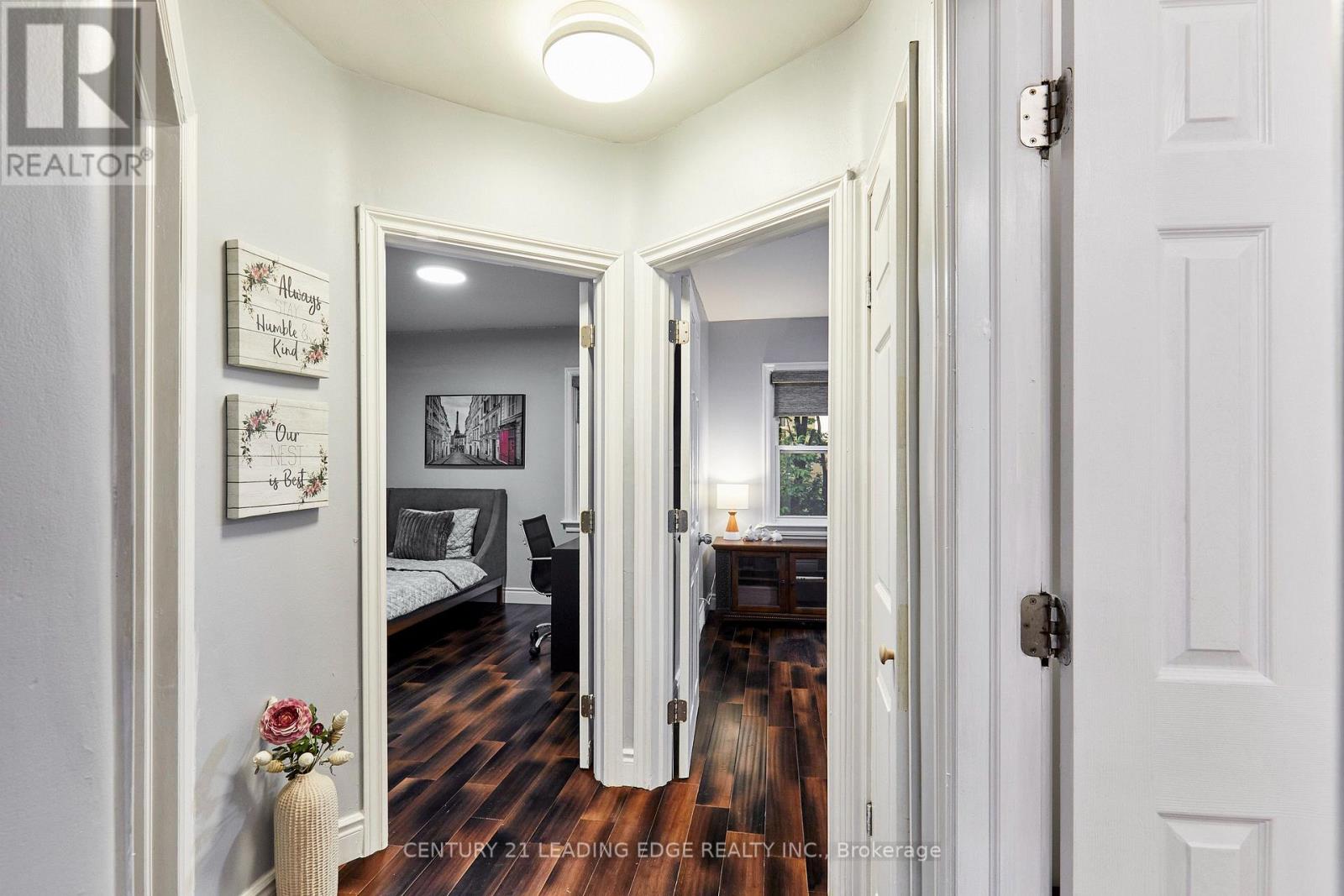 16 MCCOWAN ROAD - Image 18
