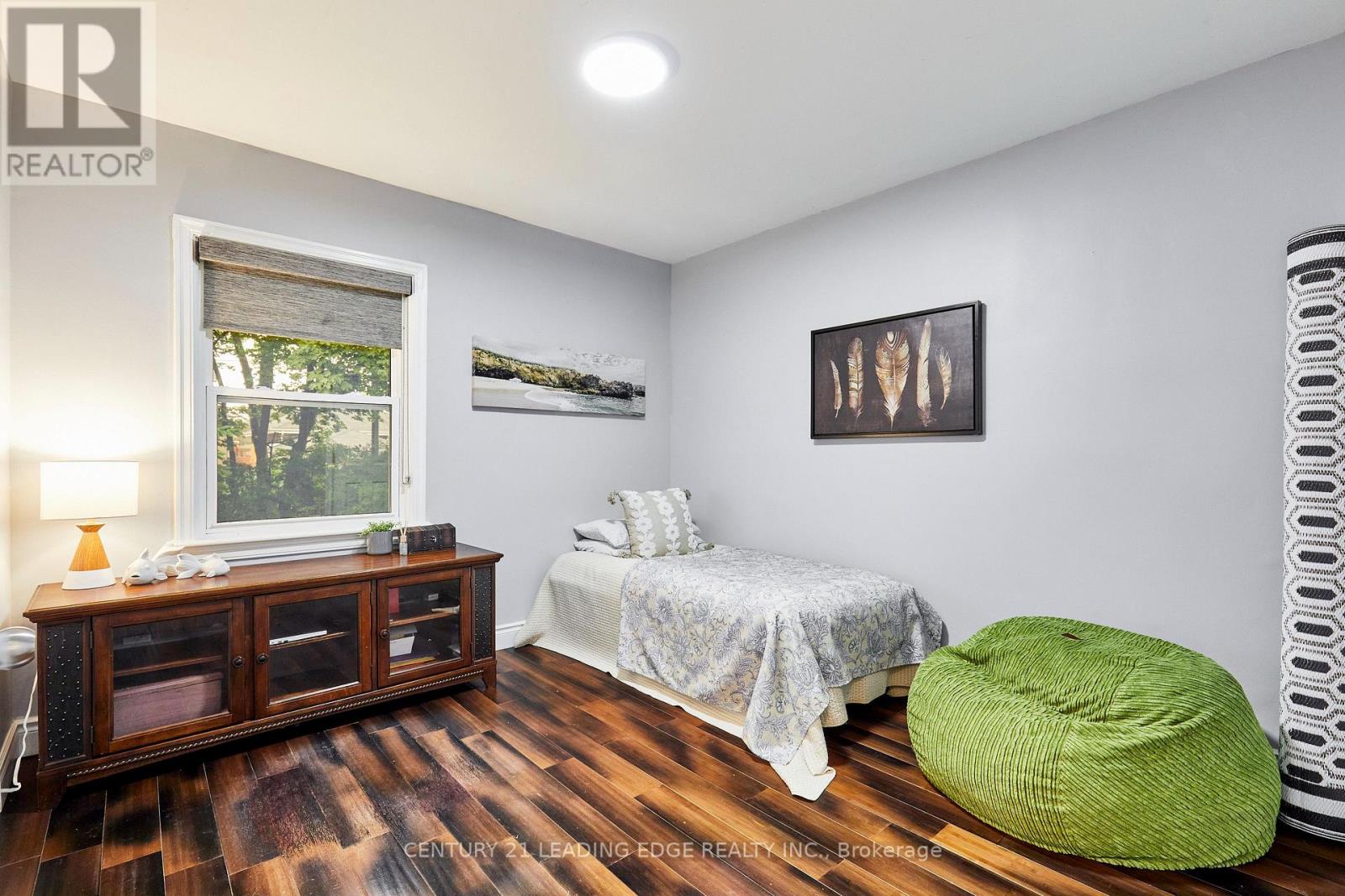 16 MCCOWAN ROAD - Image 20