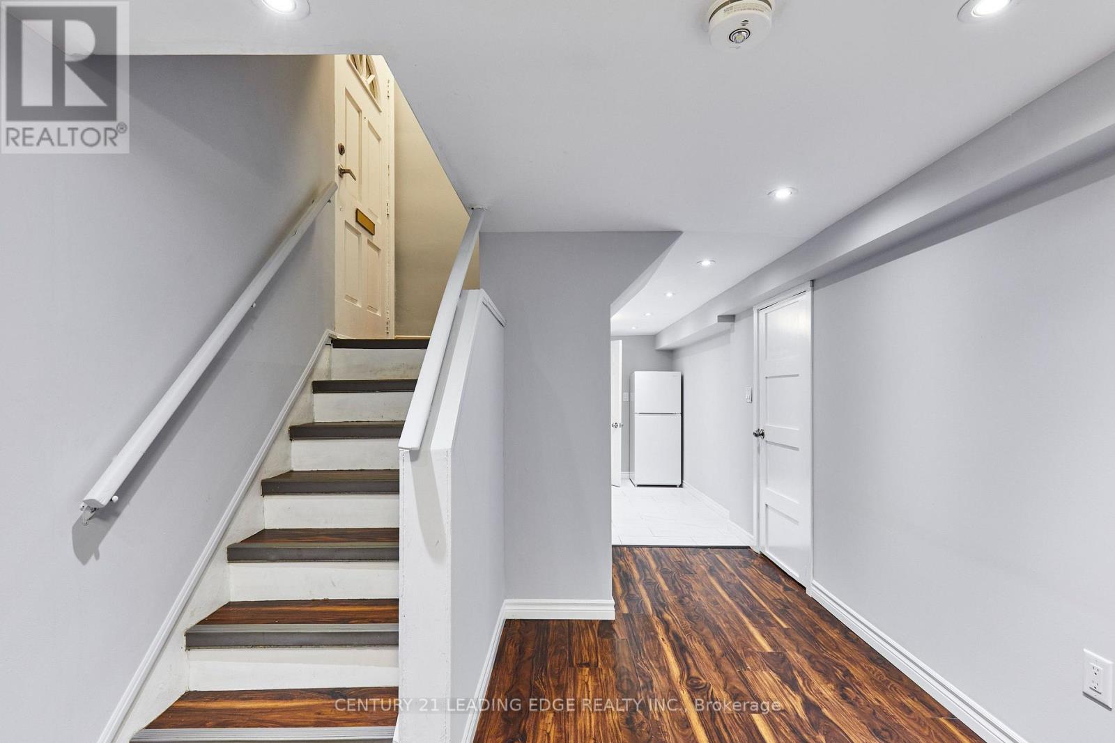 16 MCCOWAN ROAD - Image 25