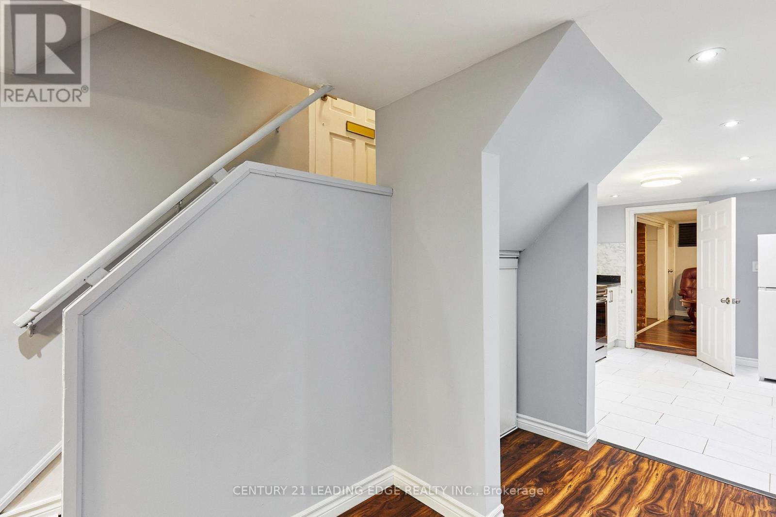 16 MCCOWAN ROAD - Image 27