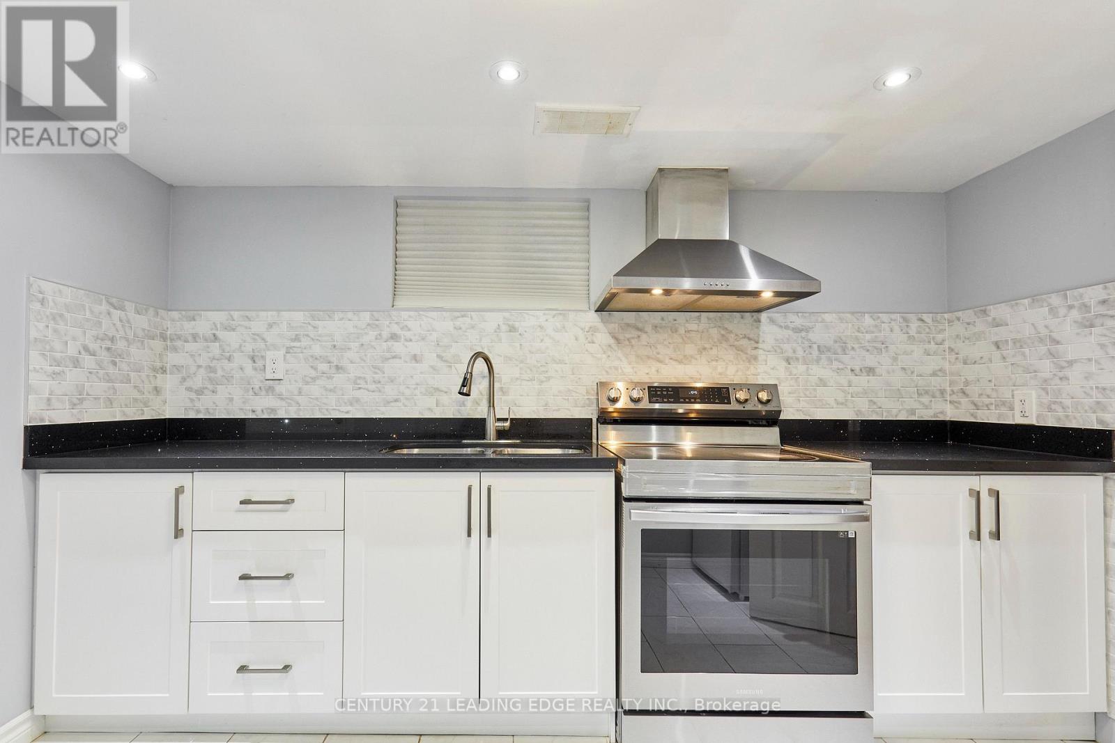 16 MCCOWAN ROAD - Image 29