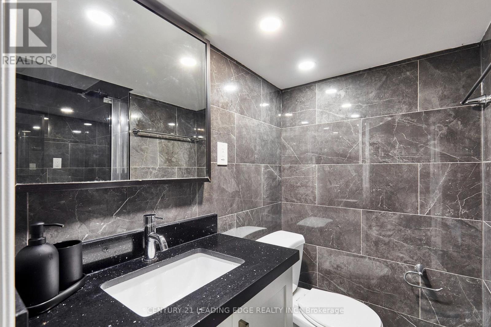 16 MCCOWAN ROAD - Image 33