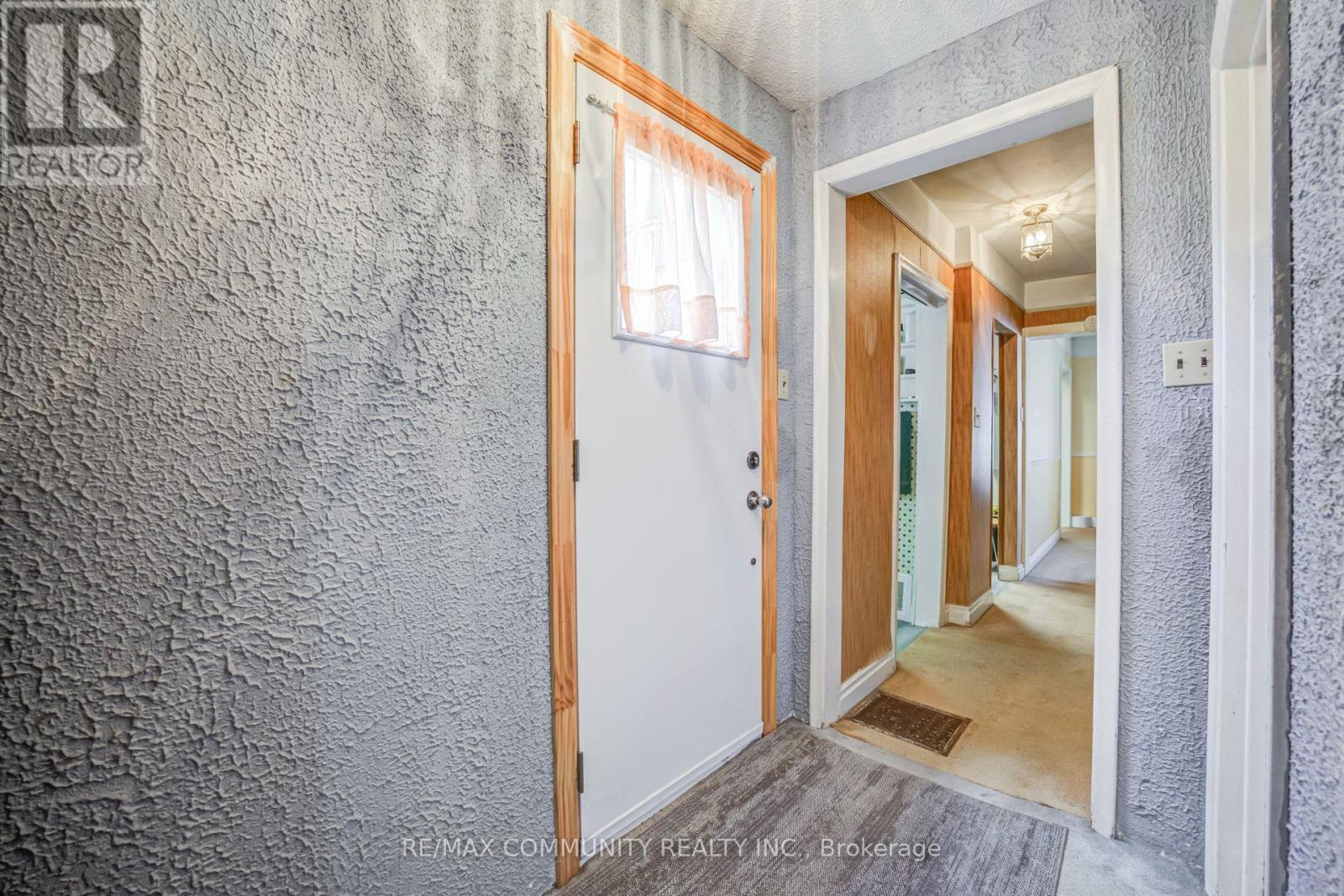 449 RITSON ROAD N - 11