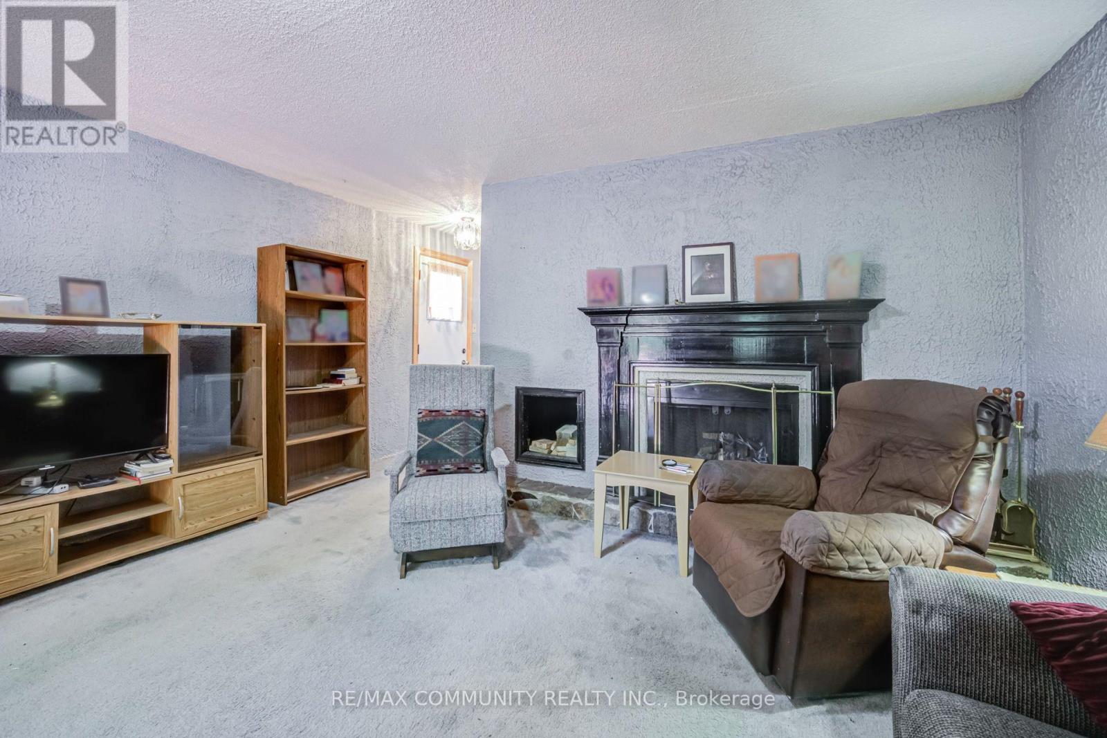 449 RITSON ROAD N - 14