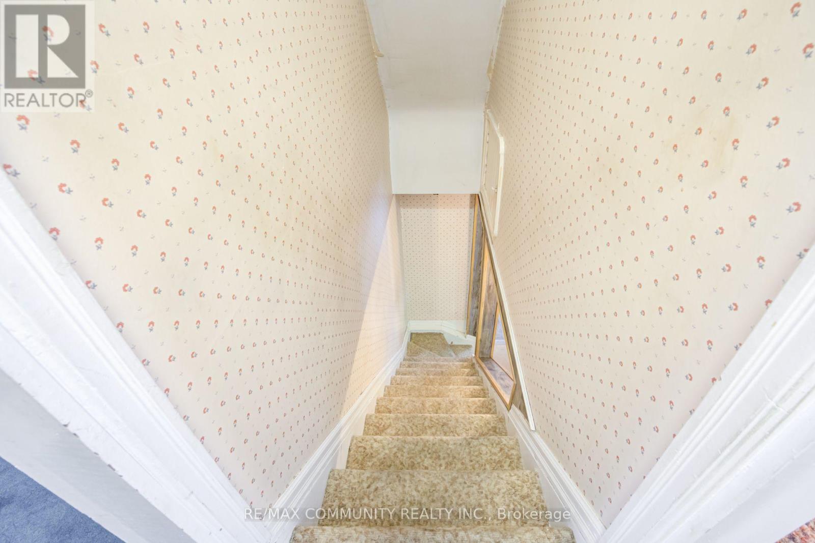 449 RITSON ROAD N - 17