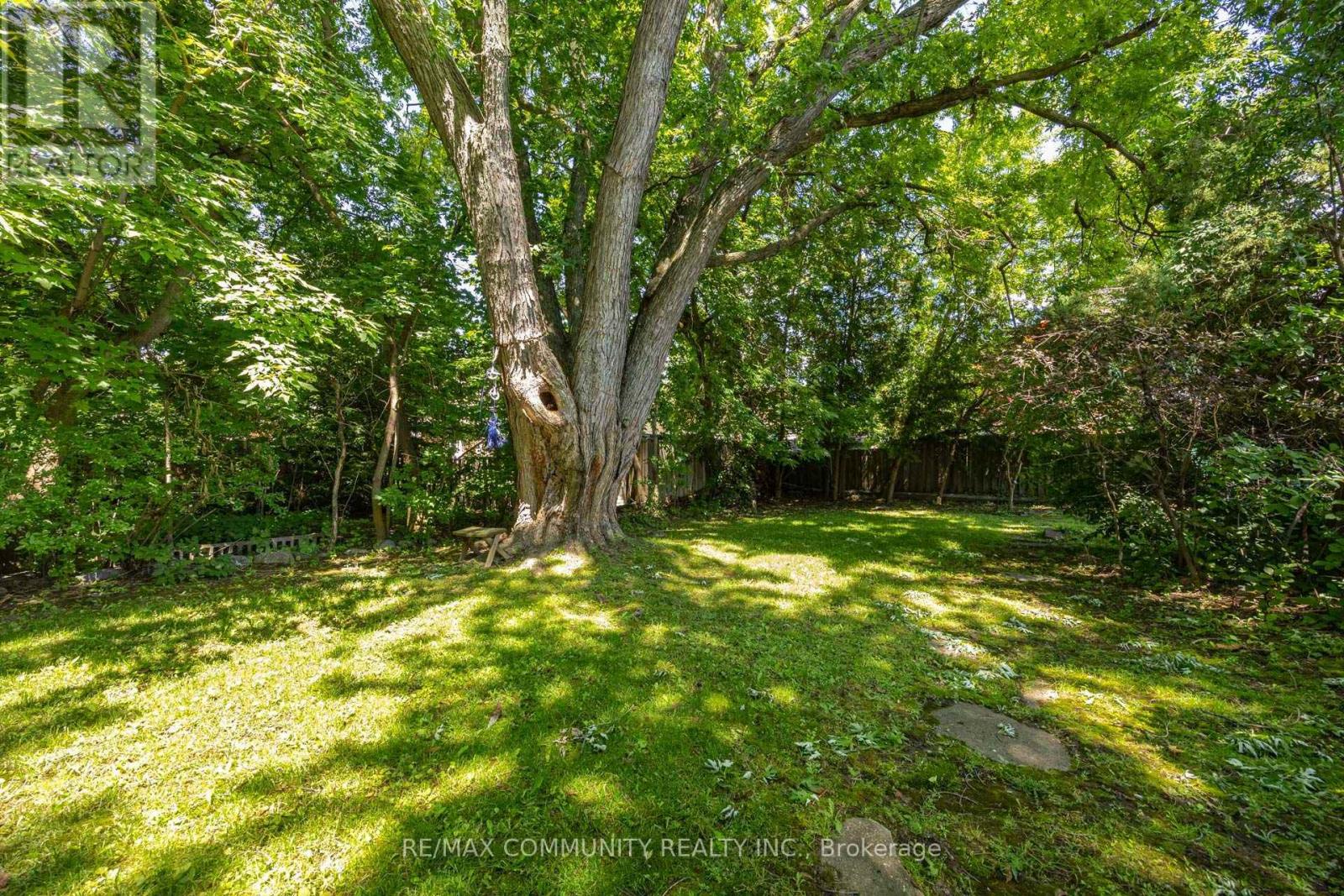 449 RITSON ROAD N - 25