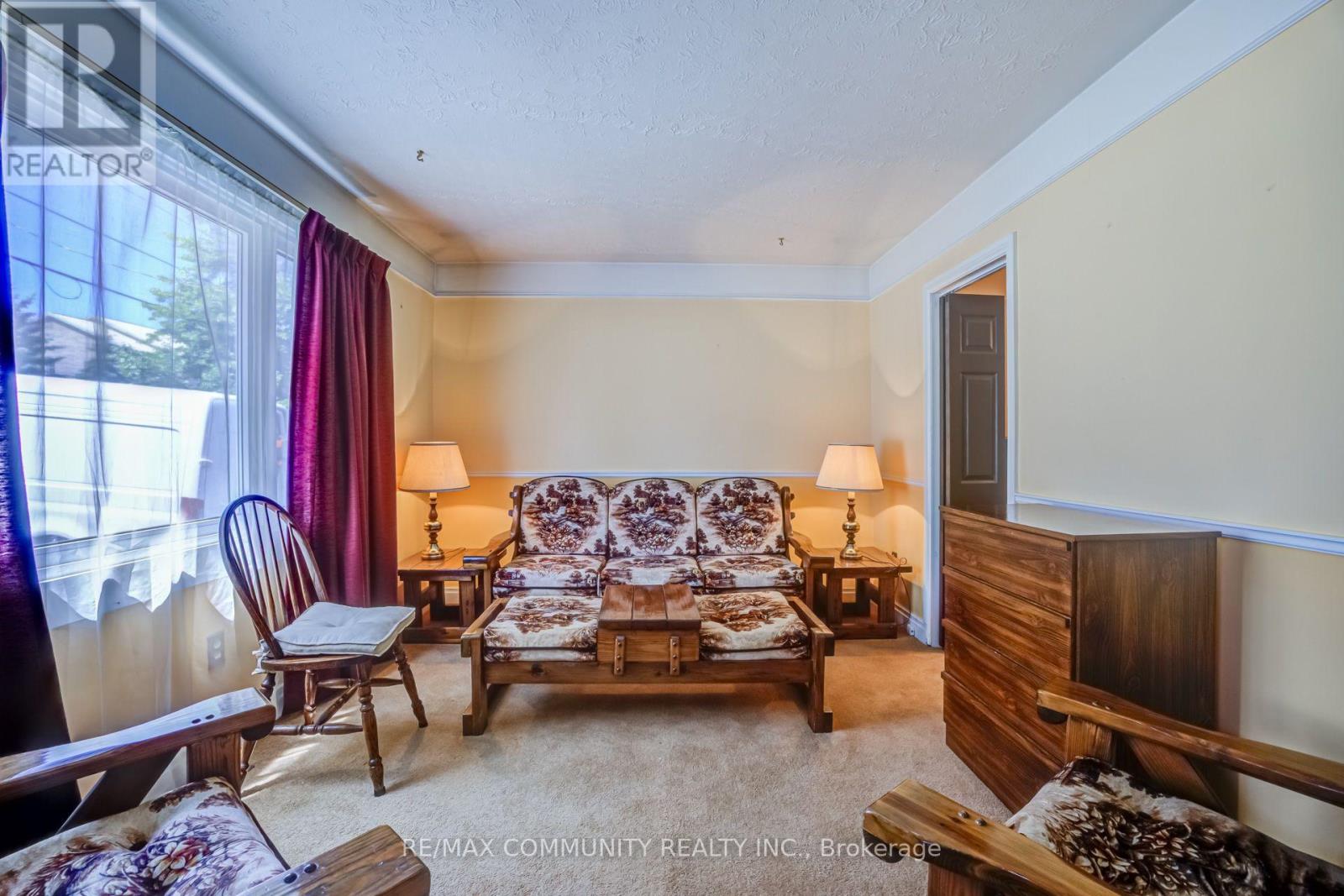 449 RITSON ROAD N - 6