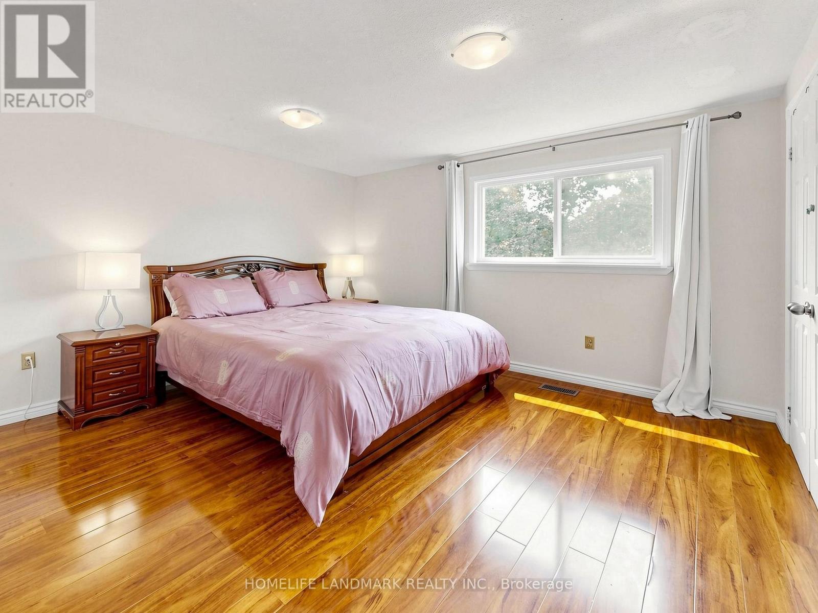 662 MERLIN COURT - 18