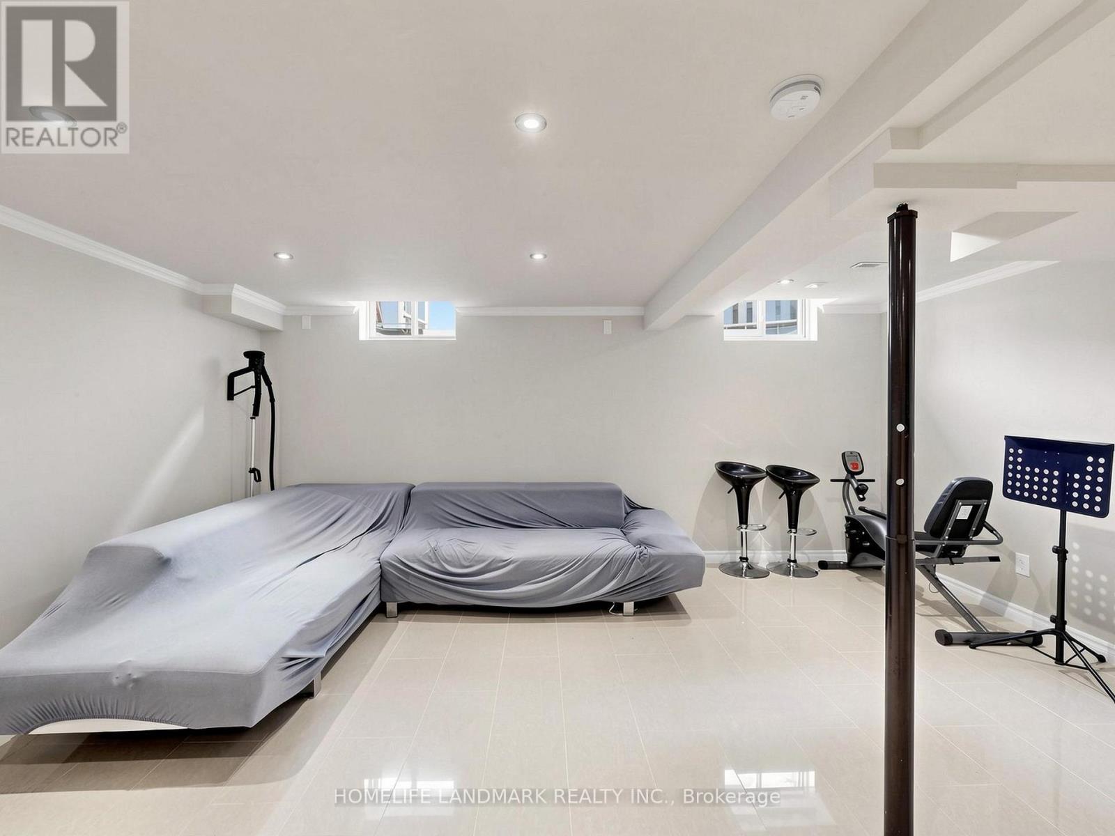 662 MERLIN COURT - 24