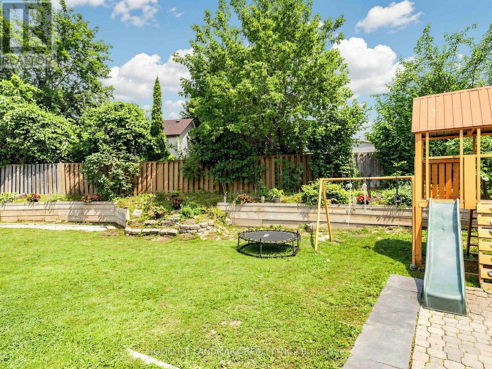 662 MERLIN COURT - 33