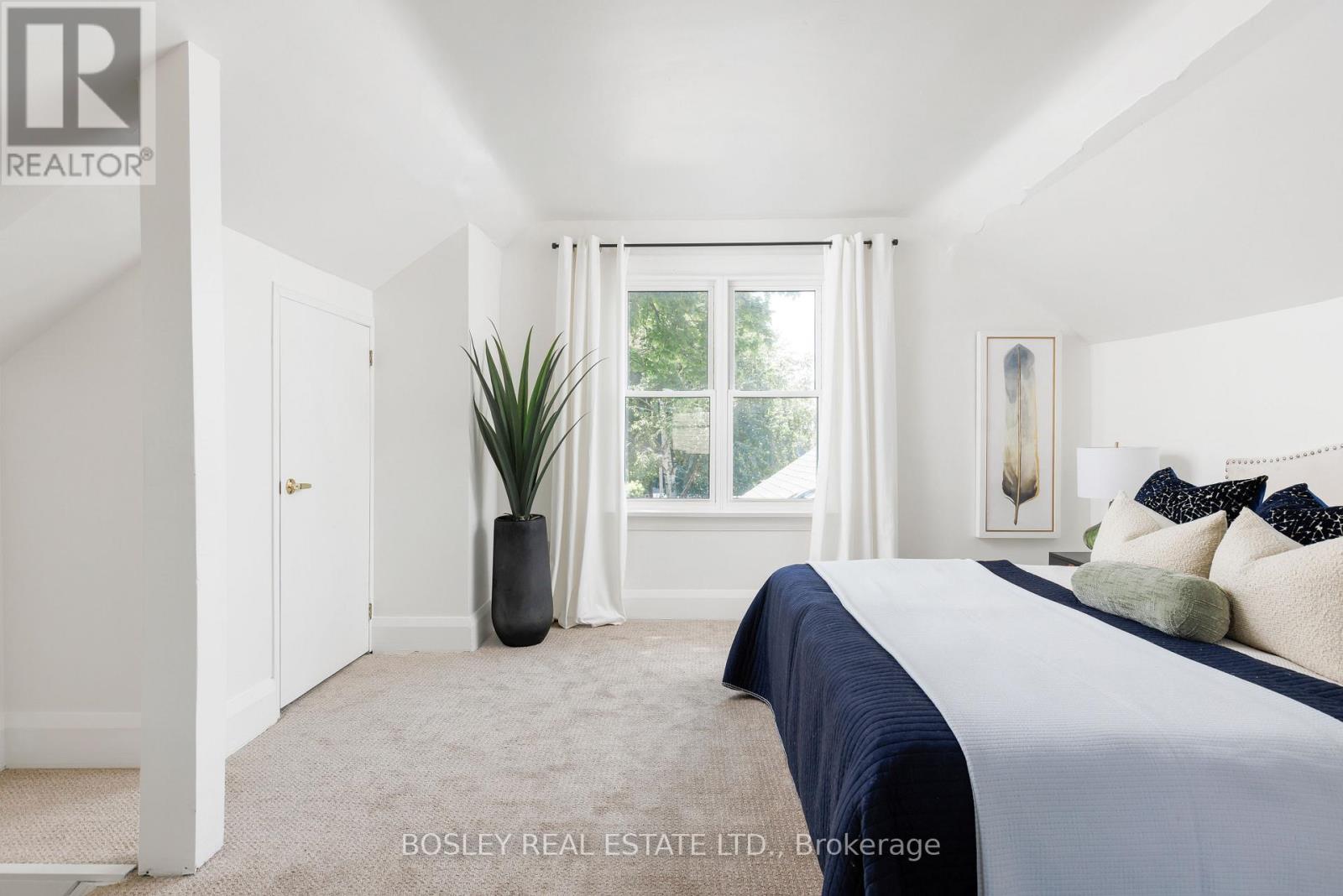 247 GAINSBOROUGH ROAD - 18
