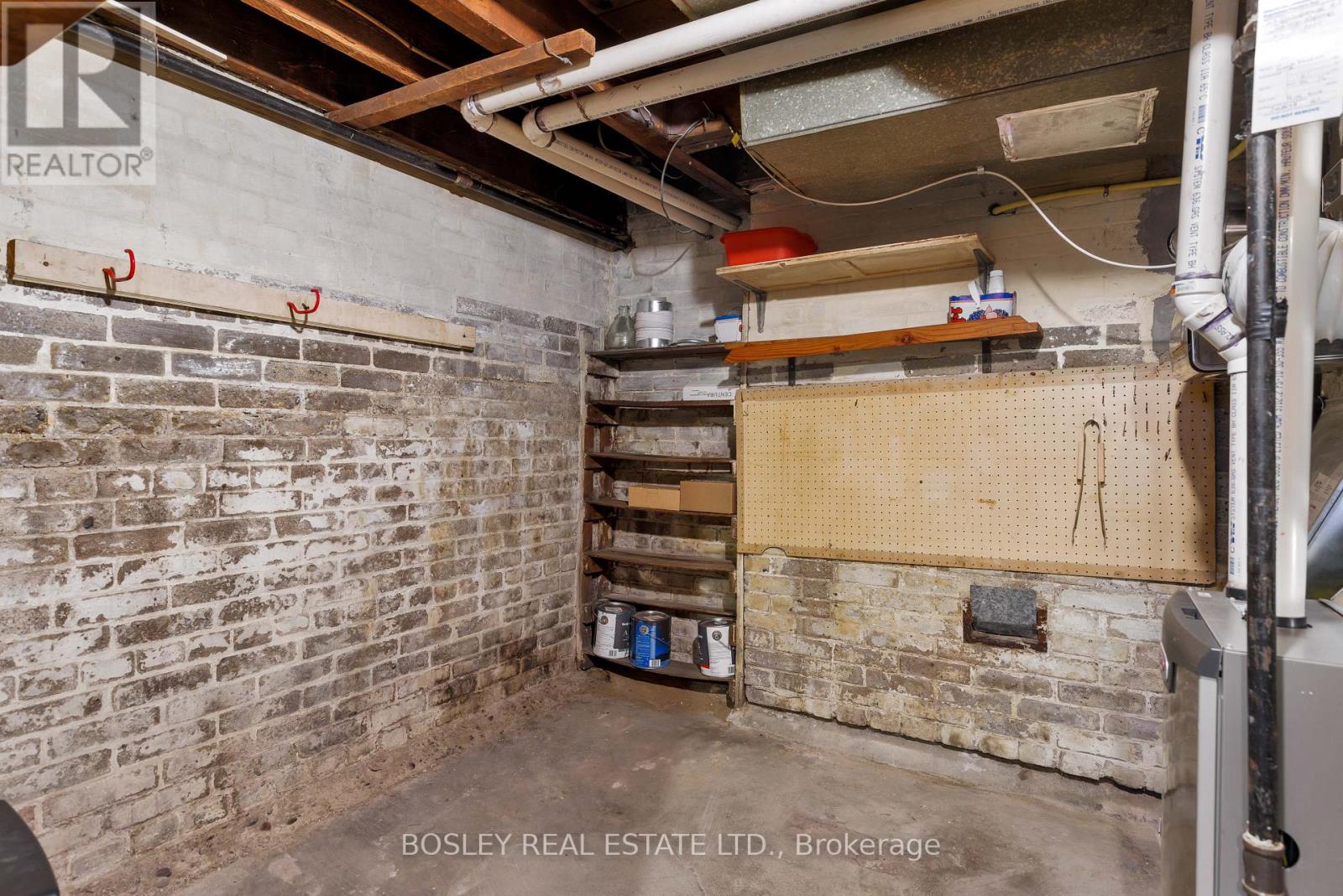 247 GAINSBOROUGH ROAD - 26