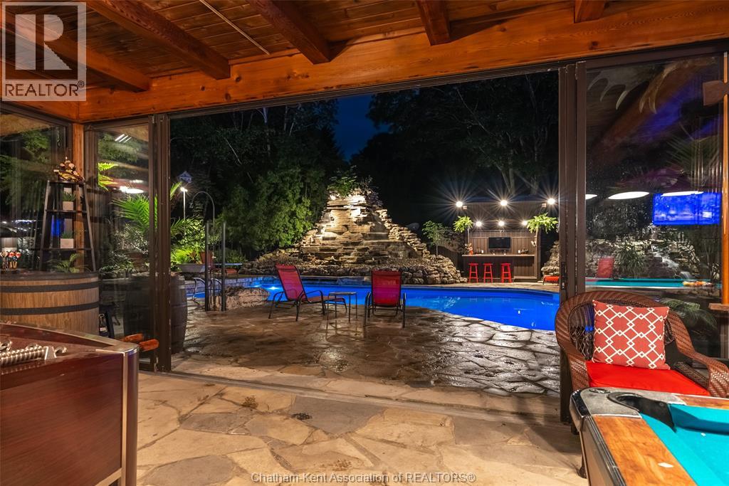 3 Pine Crest ROAD - 49