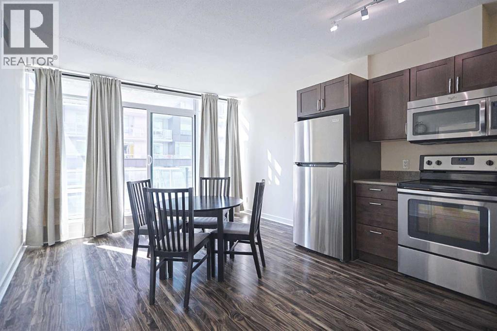 #904 10 Brentwood Common NW - 7