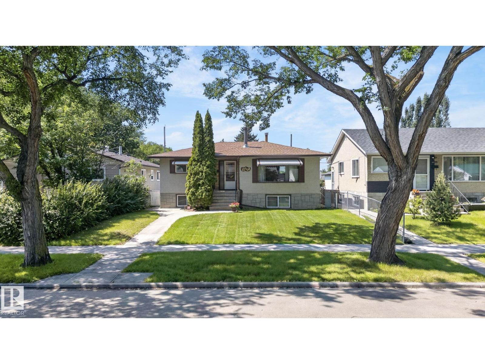 12908 104 ST NW - 16