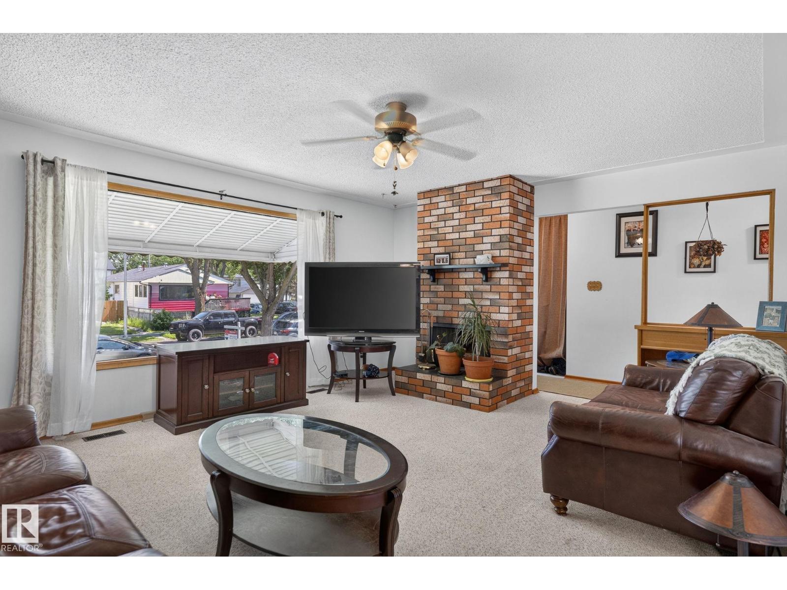 12908 104 ST NW - 30