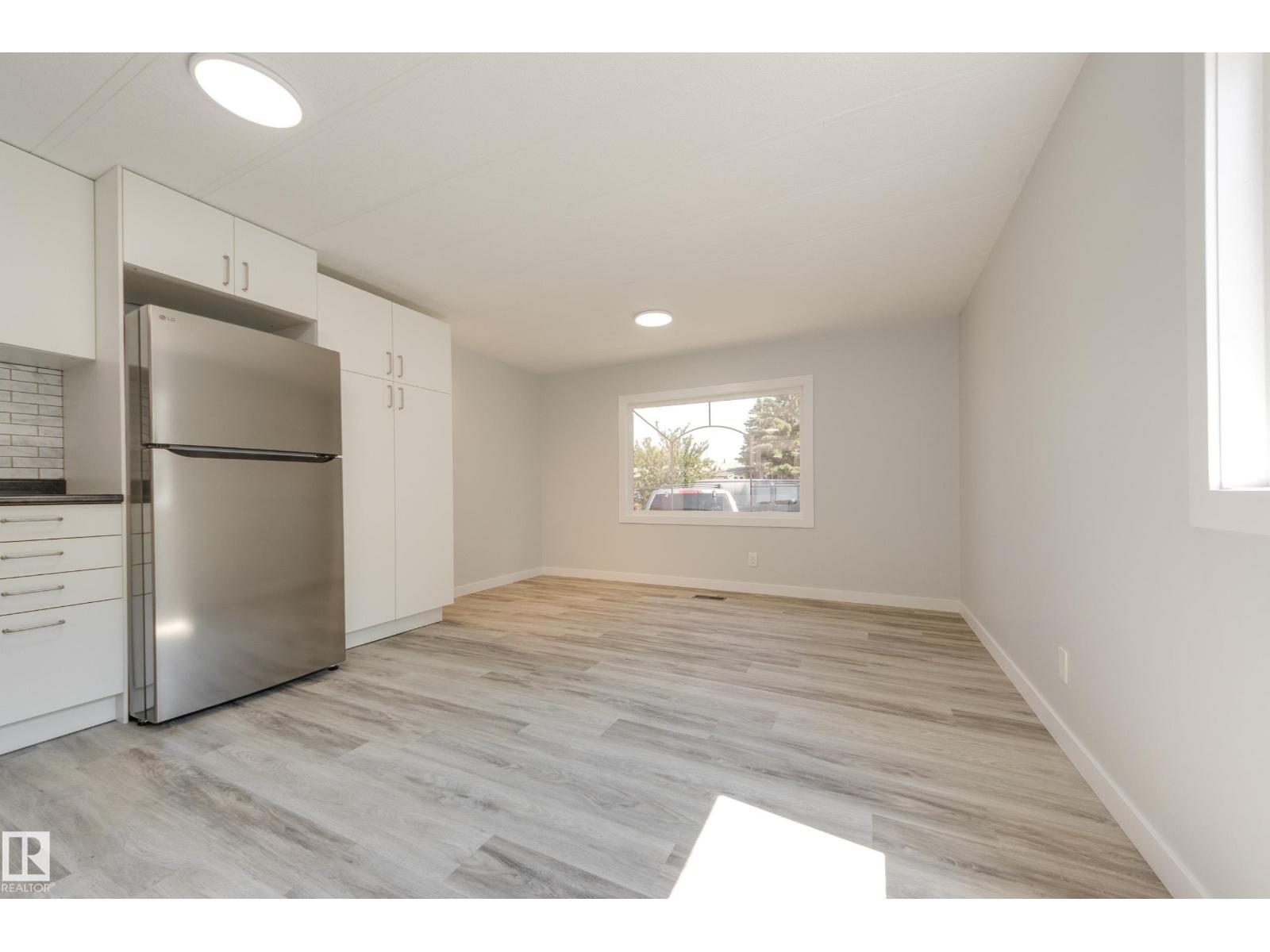 1913 West Royal WY NW NW - 18