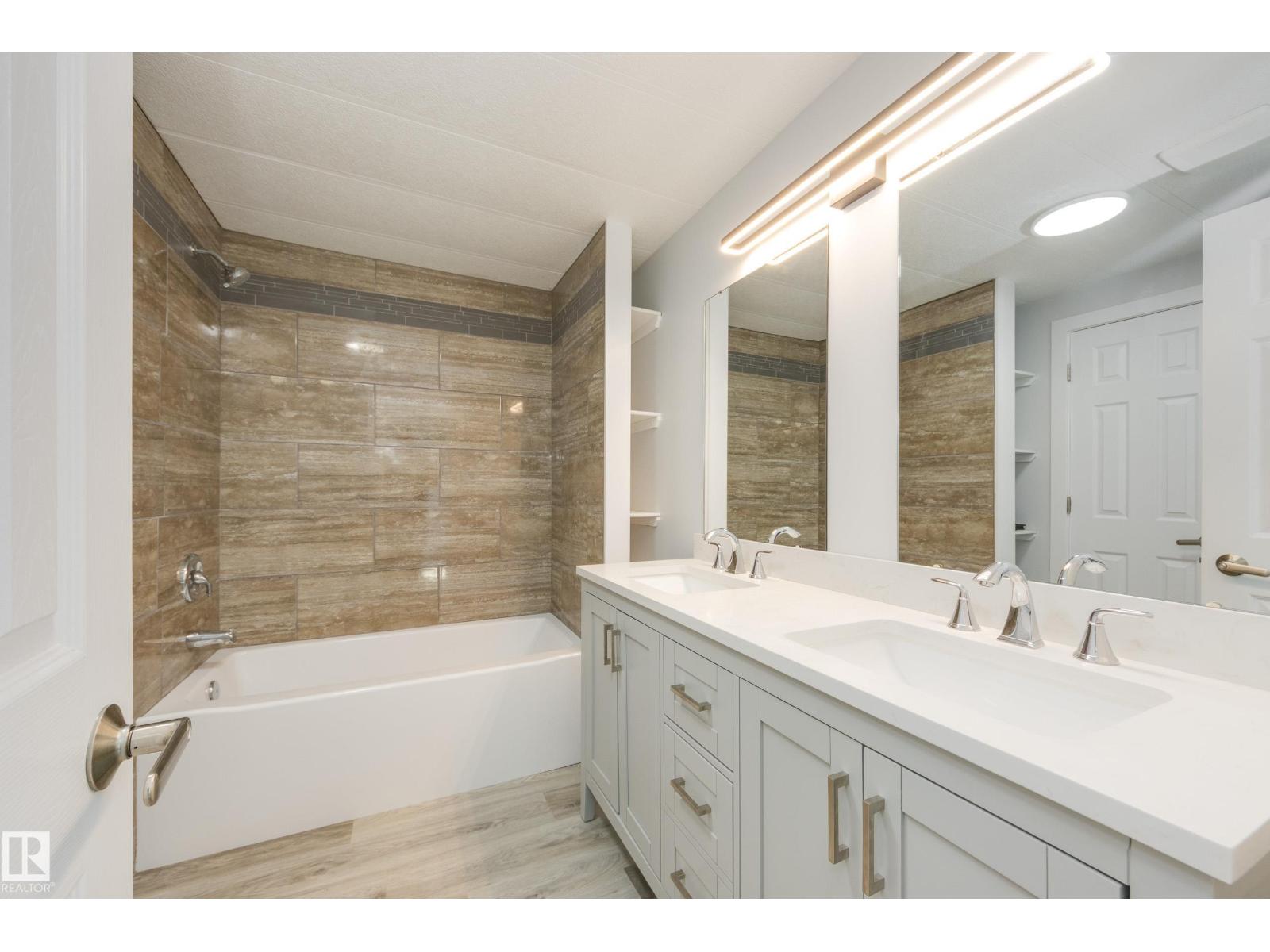 1913 West Royal WY NW NW - 25
