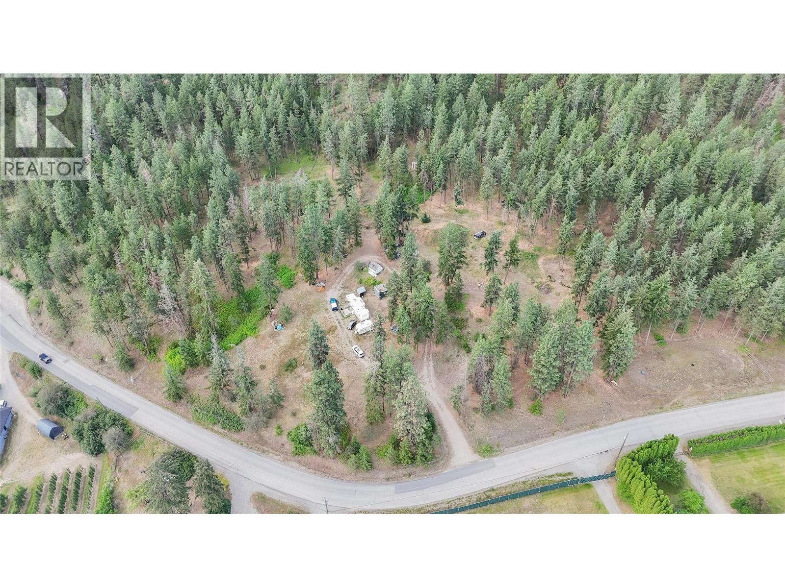 10080 Chase Road photo 5