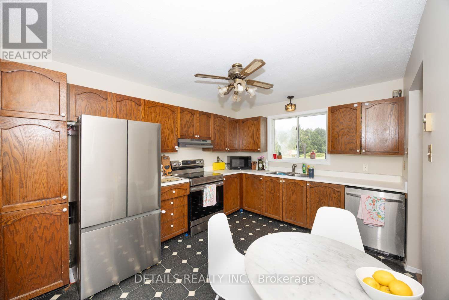 120 DELANEY DRIVE - 17