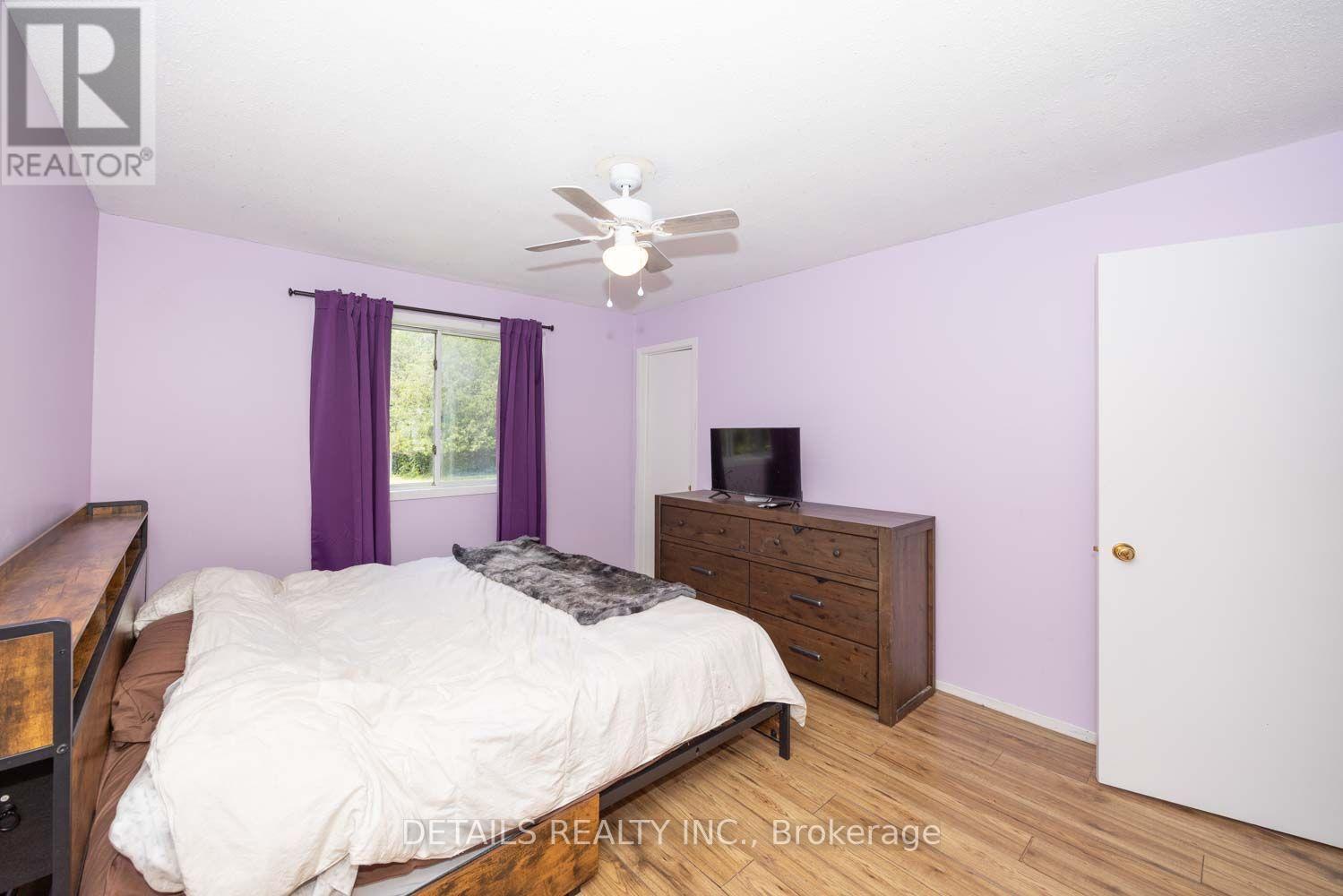 120 DELANEY DRIVE - 25