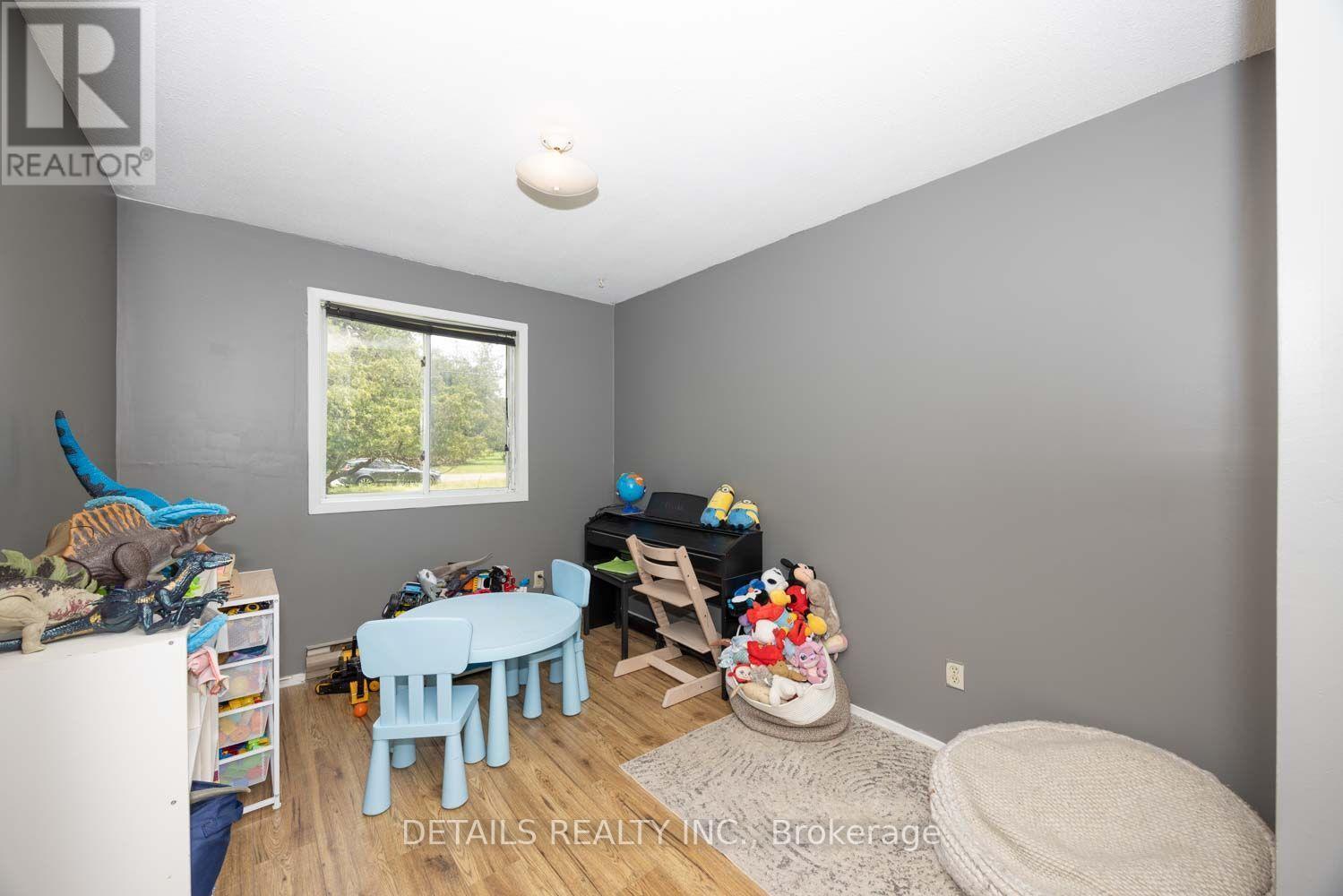 120 DELANEY DRIVE - 29