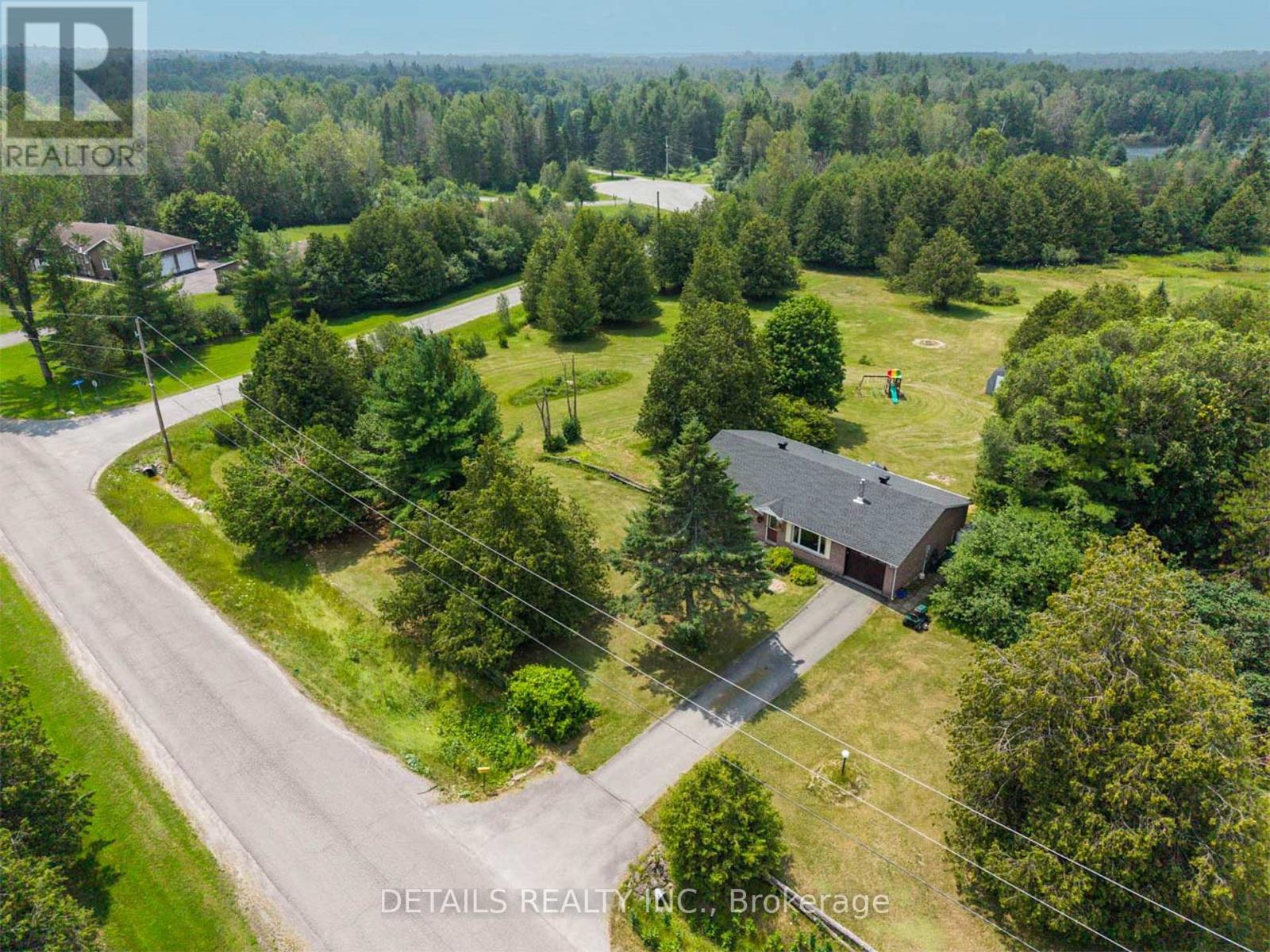 120 DELANEY DRIVE - 7
