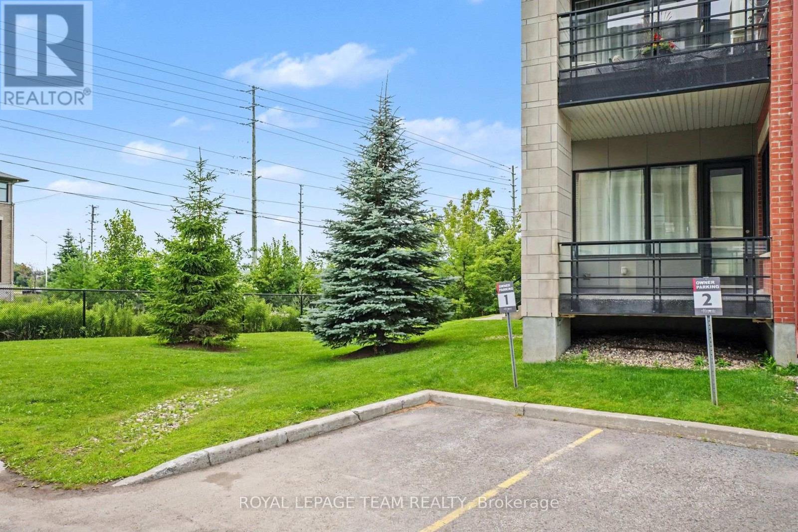 #104 190 BOUNDSTONE WAY - 25