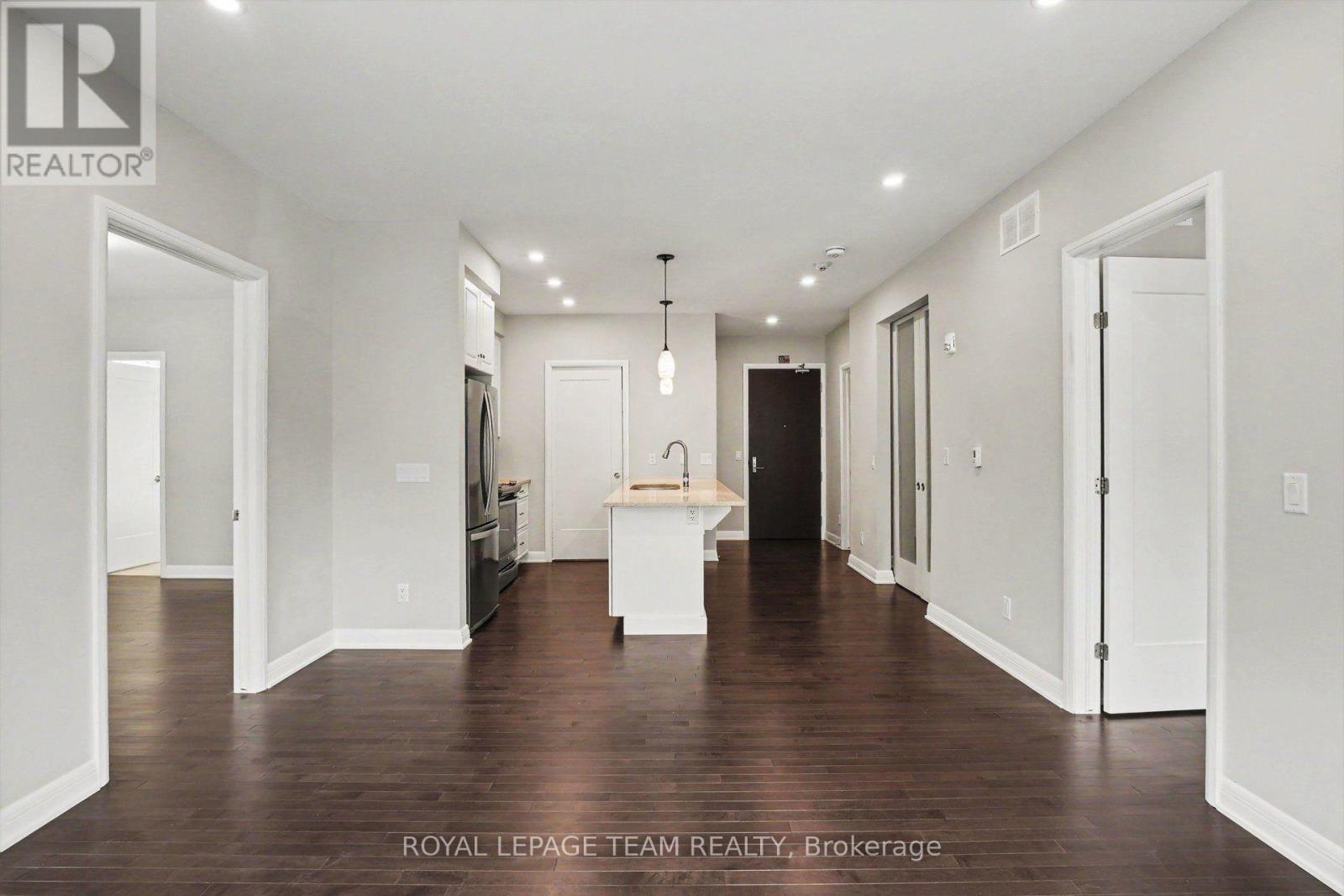 #104 190 BOUNDSTONE WAY - 5