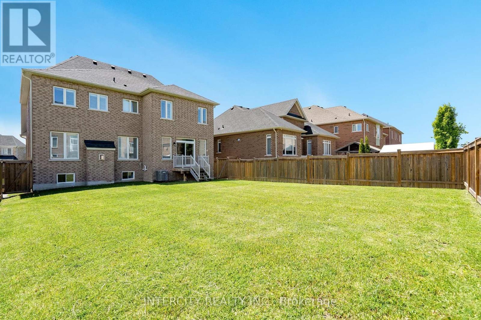 6 FLAY COURT - Image 42