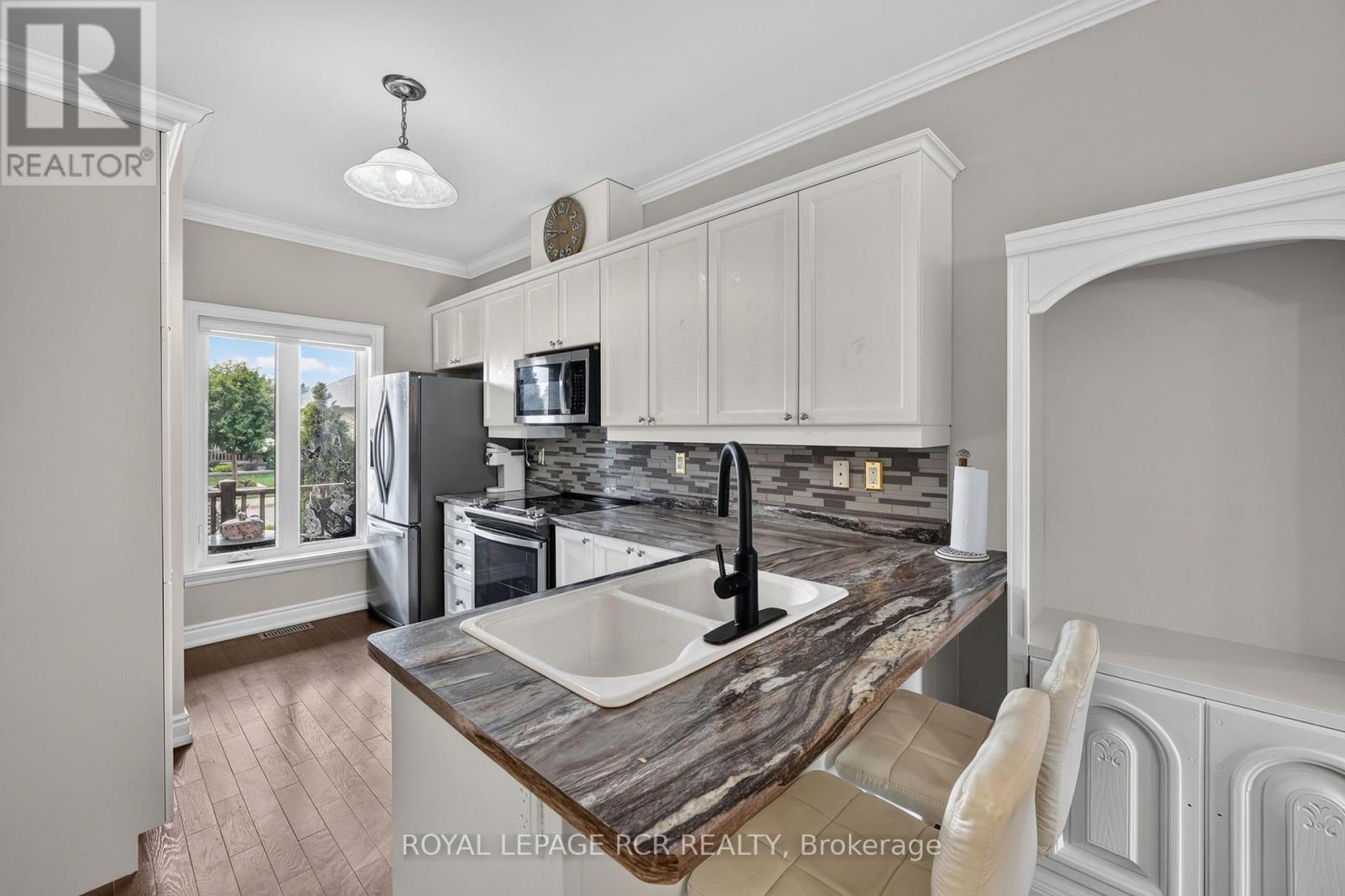 55 KINGSMERE CRESCENT - Image 8